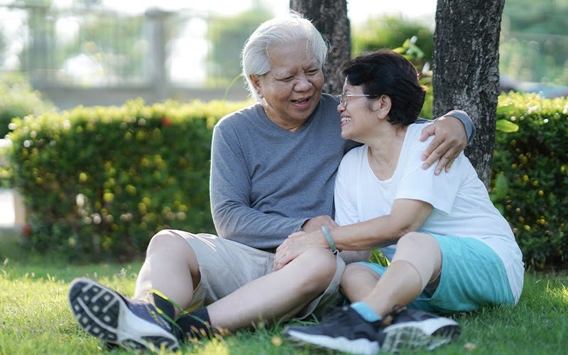 Active senior couple enjoying healthy outdoor exercise together.